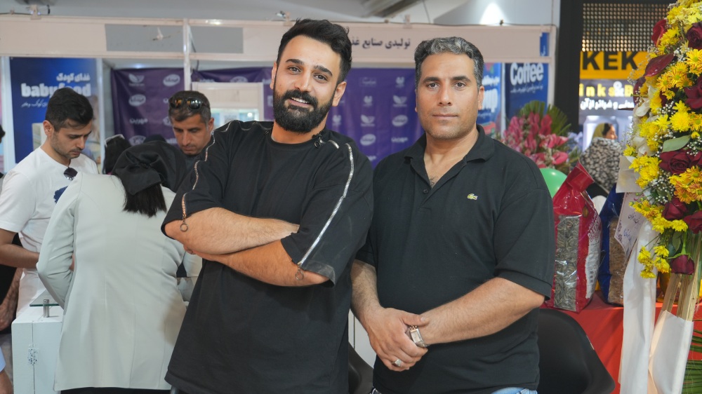 سرزمین آفتابگردان کویر (بخشی)